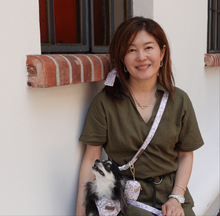 Convertible Leash Plus+ White Batik (Pre-Order: ETA Early Nov)