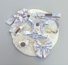 Sailor Bow - White Batik