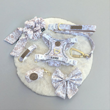 Scrunchie - White Batik