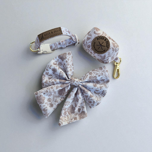Collar - White Batik
